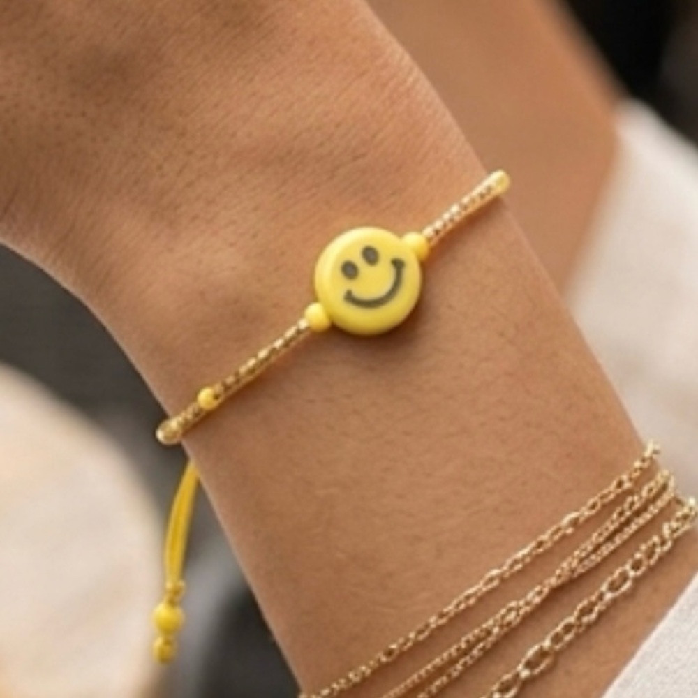 Handmade Dainty Miyuki Smiley Face Friendship Bracelet